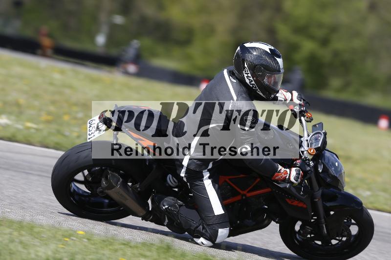 /Archiv-2025/09 22.04.2025 Cornu Master School ADR/gruen-vert/3